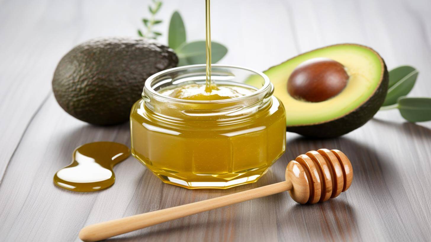 Неймовірна антивікова маска для обличчя: авокадо та мед для вашої шкіри