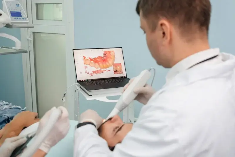 Частная клиника: стоматология в Харькове на новом уровне